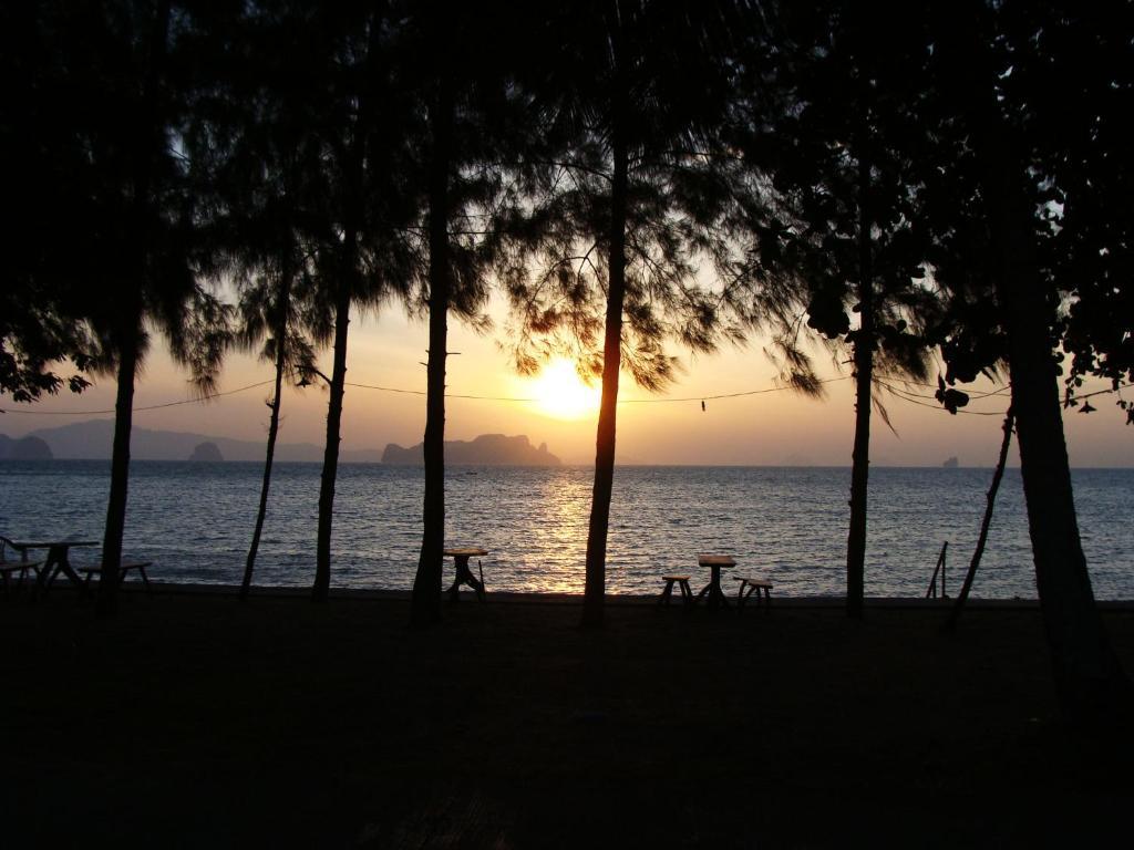 Koh Yao Chukit Dachanan Resort Ko Yao Noi Buitenkant foto