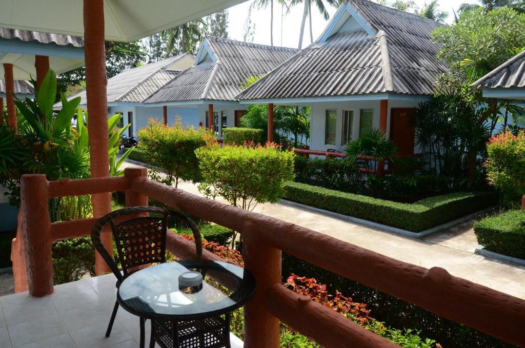 Koh Yao Chukit Dachanan Resort Ko Yao Noi Buitenkant foto